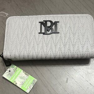 Badgley Mischka Silver Quilted Wallet